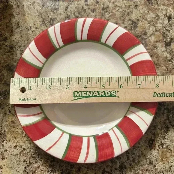 ❌SOLD❌Vintage Candy Cane Stripe Dessert Salad Plates By JC Penny Red White - Picture 6 of 6